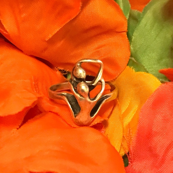 Ballet Dancing 925 Stamped Sterling Silver Ring Sz 10 1/2 - Picture 9 of 16